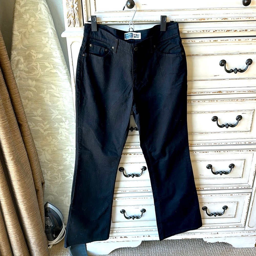 Levi’s women’s black bootcut jeans size 10